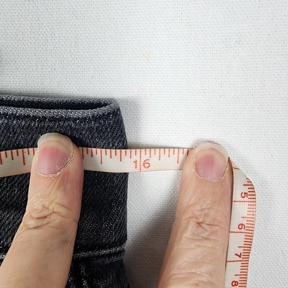 Lafayette 148 Midrise Black/Gray Straight Leg Jeans SIZE 28 - Picture 3 of 6